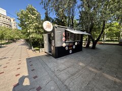 Vand/schimb afacere la cheie, fastfood, container + firma